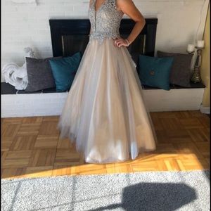 Prom dress